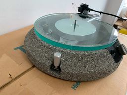 Thorens Concrete -02.jpg