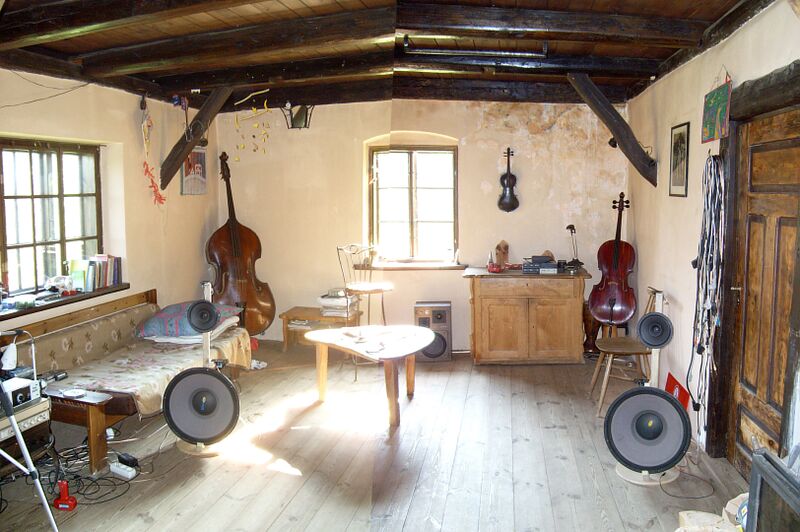 Plik:Naked sp-00001.jpg