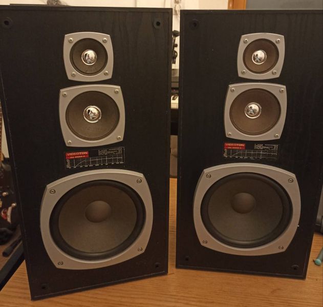 Plik:Videoton Dc2050e-1a.jpg