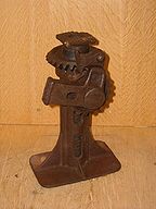 Antique No.18 Cast Iron Ratcheting Screw Jack House Lifting, Tractor, Early Car-1.jpg