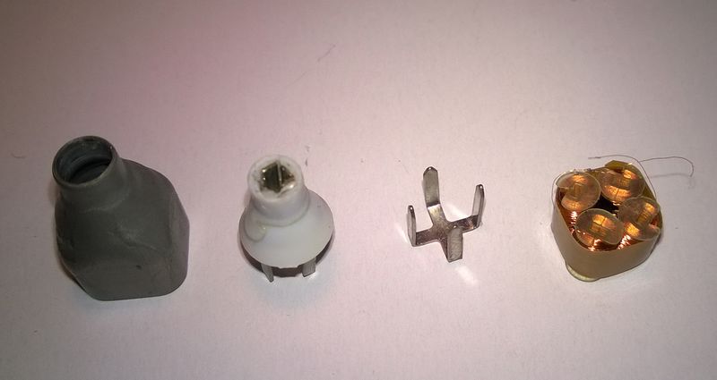 Plik:MF 100-07.jpg