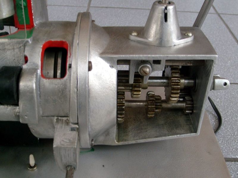 Plik:Vvr-s7302515-silnik.jpg