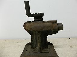 VintageAntique Model T or A Car-Truck, Gear Drive, Screw Type, Jack-4.jpg