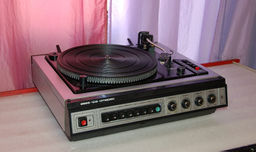 Wega108s2.jpg