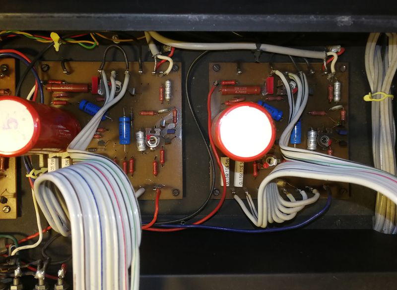Plik:PC-PA428-wnetrze- 08.jpg